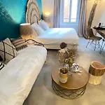 Hotel La &