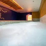La & Hotel Paris