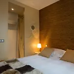 Hotel La & 3*