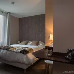 La & Hotel Paris