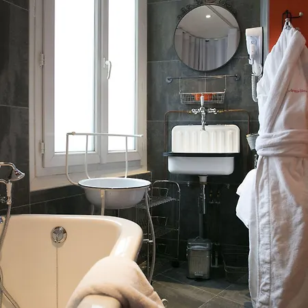 La Hôtel&spa Hotel Parigi