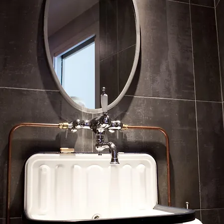 La Hôtel&spa Hotel Parigi