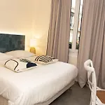 Hotel La & Paris