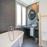 La & 3* Paris