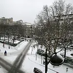 Hotel La & 3*