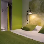 Hotel La & 3*