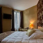 Hotel La & Paris